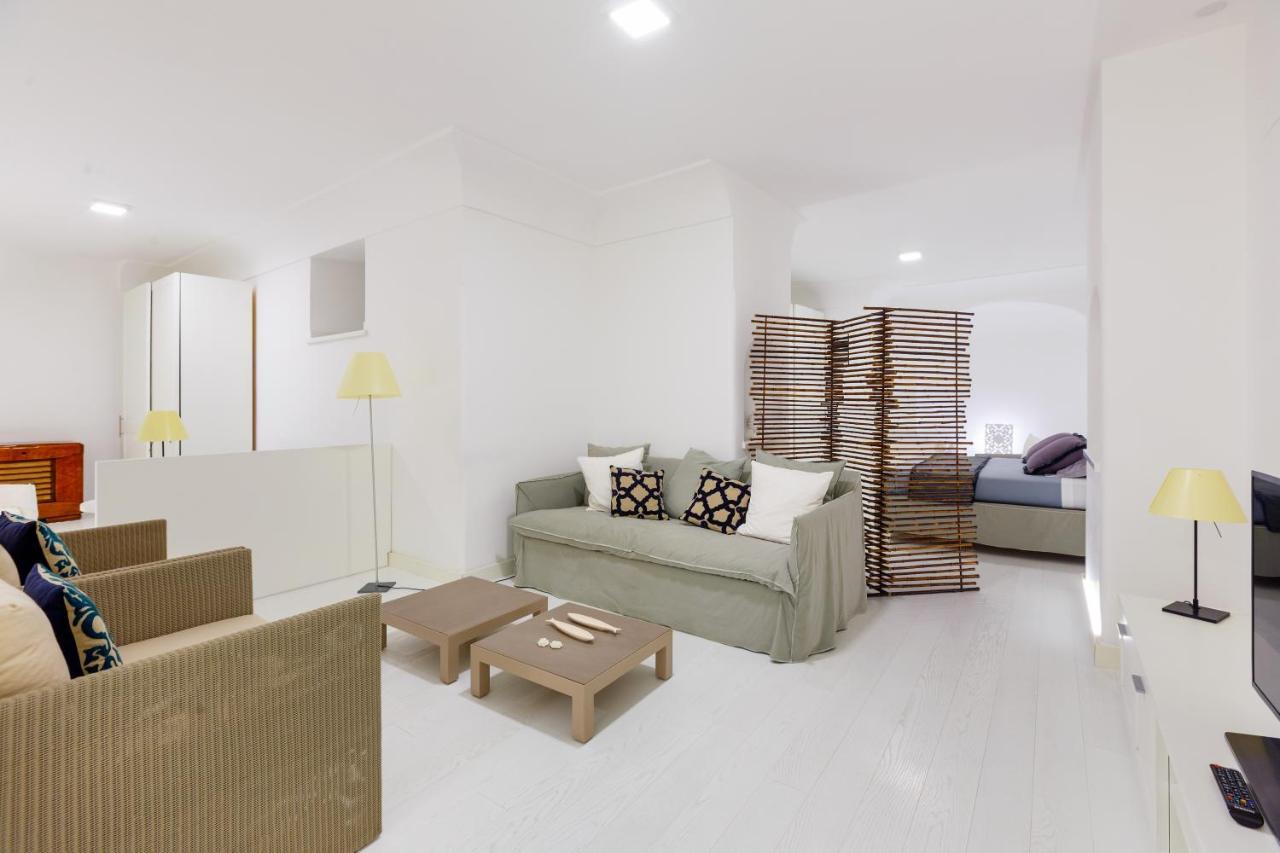 White Stylish Apartment 3 Vico Equense Exterior foto