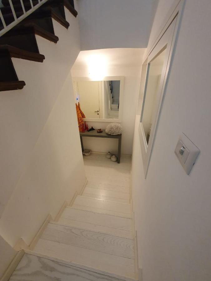 White Stylish Apartment 3 Vico Equense Exterior foto